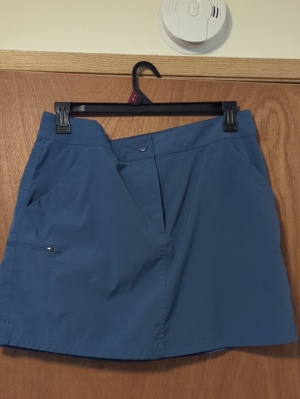 32 Cool Blue Women’s Performance Skort